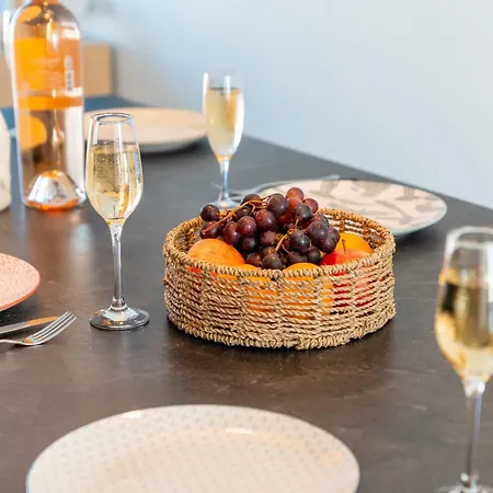 Roquille Direct Access ヴィラ アグド