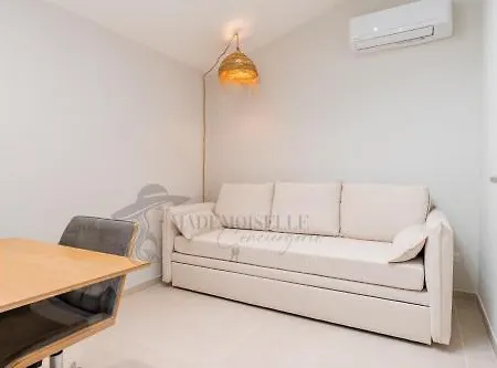 Roquille Direct Access Villa