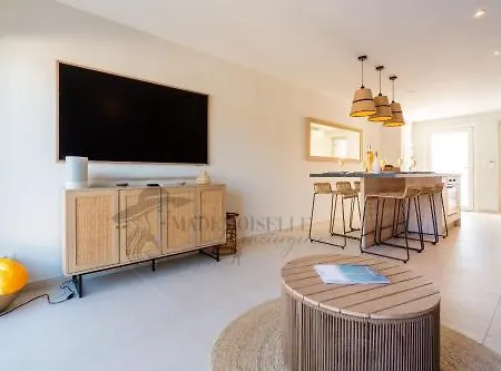 Villa Roquille Direct Access