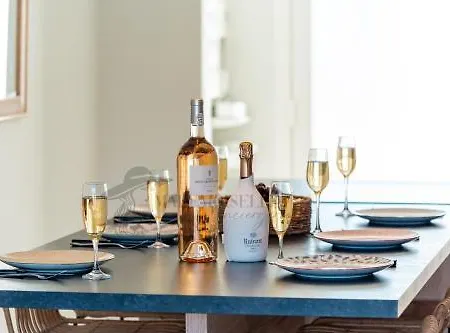 Villa Roquille Direct Access