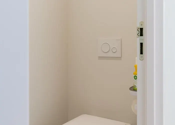 Roquille Direct Access Villa Agde