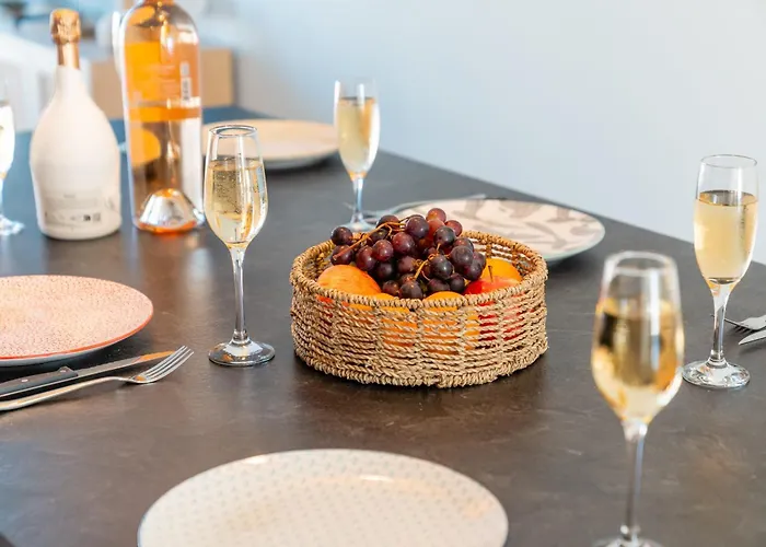 Roquille Direct Access Villa Agde